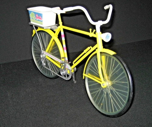 Vintage 1973 Mod Barbie 10 Speed Yellow Bike With Basket  Mattel EM59