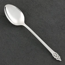 International TRIUMPH SIlverplate Deep Silver 1968 Silverware CHOICE Flatware