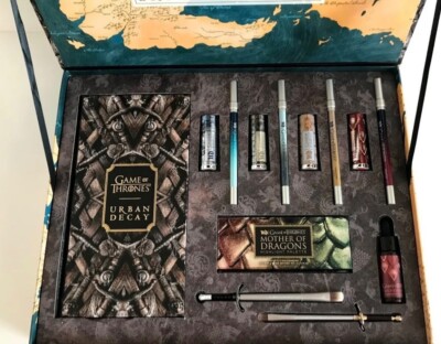 Urban Decay Game Of Thrones Limited Edition Eyeshadow Palette New, Authentic