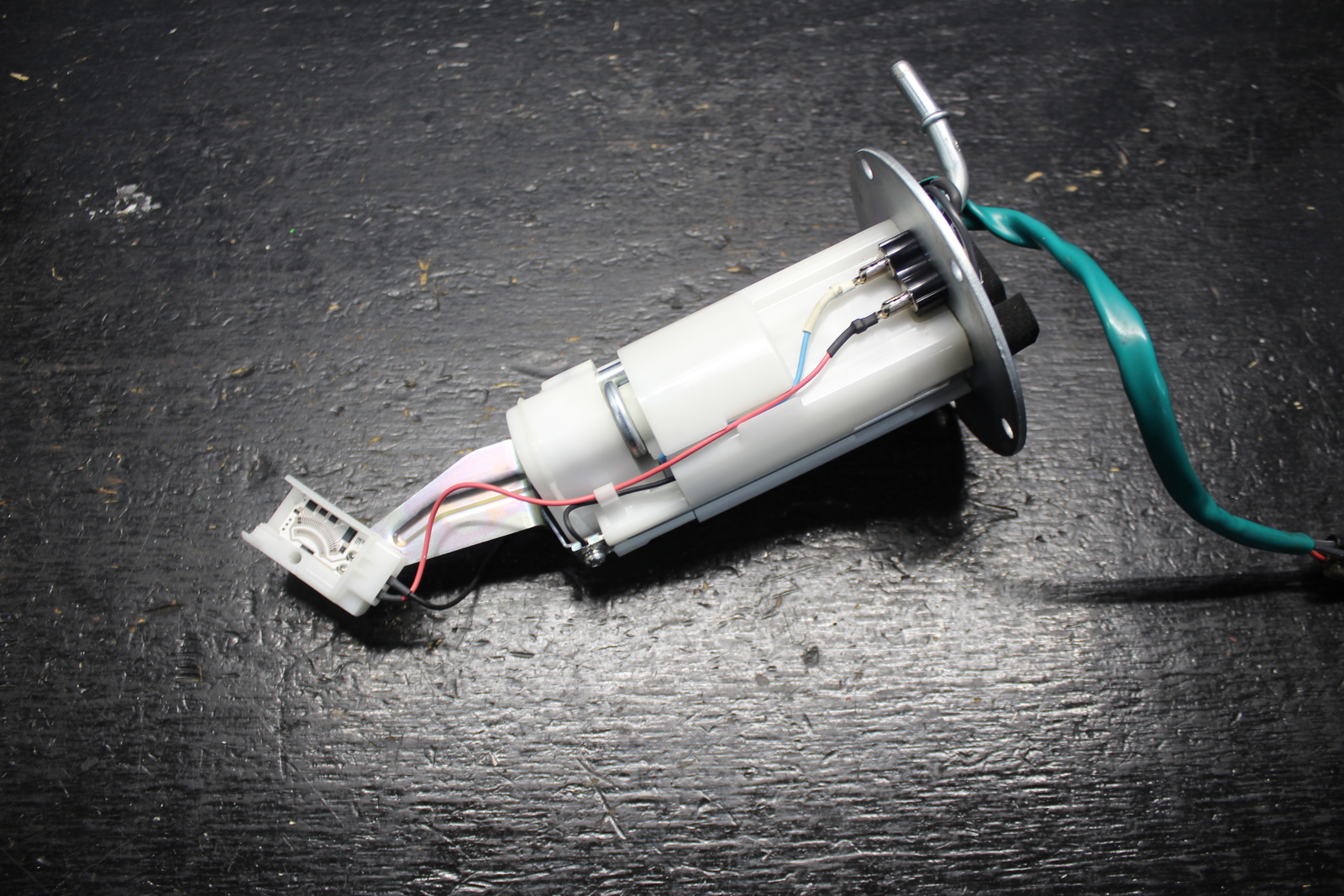 New OEM Kawasaki Ninja Fuel Pump ZX6R ZX6R Z X 6 R Gas 20072014 49040