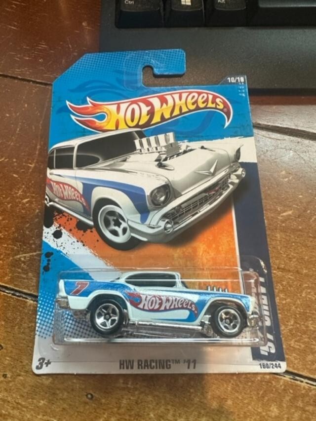 2011 Hot Wheels HW Racing '57 Chevy #160 White