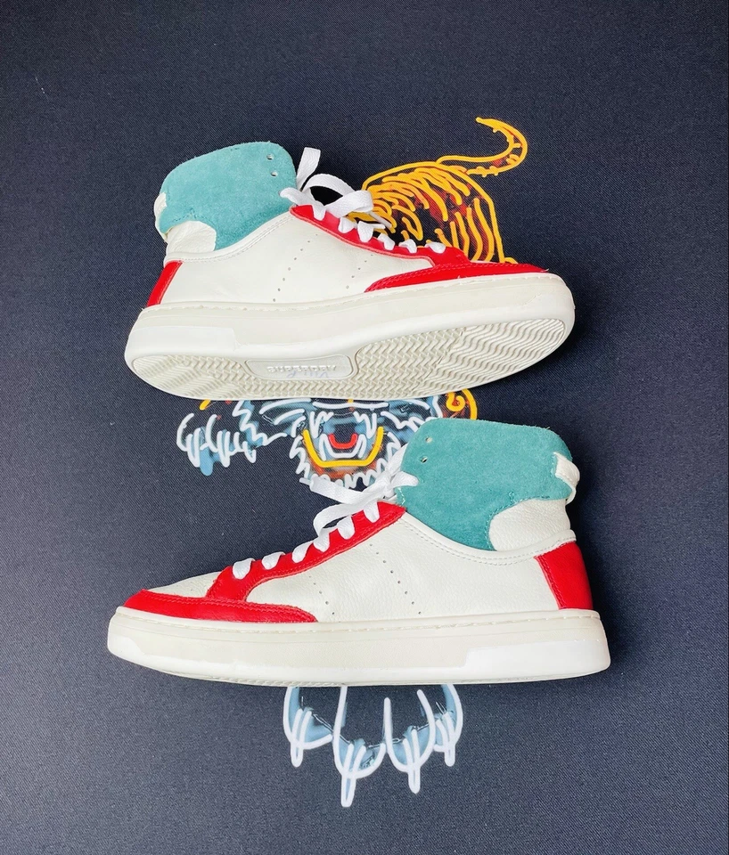 Sapatilhas femininas Superdry lindas clássicas veganas cesta luxo couro tamanho 6 - Imagem 2 de 4