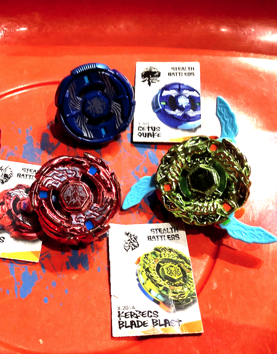 Beyblade XTS Stealth Battlers Bundle & XTS Stadium - CETUS