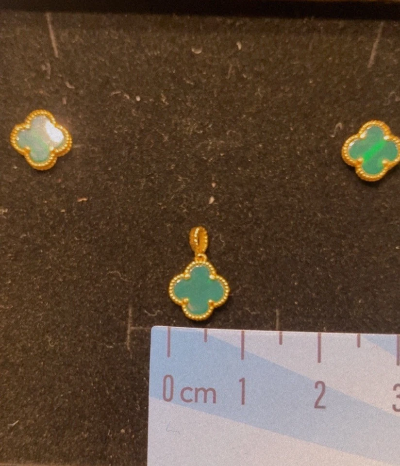 Colgante y pendientes a juego de malaquita verde oro 14 K Foto 3 de 3