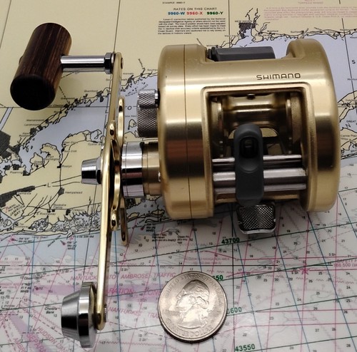 Mulinello da Pesca Shimano Calcutta Kobune 400 Livel-Wind Baitcasting /Jdm Favorite - Foto 7 di 19
