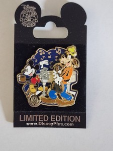 Disney Artist Choice - Jam Session Mickey & Goofy Pin LE 1500