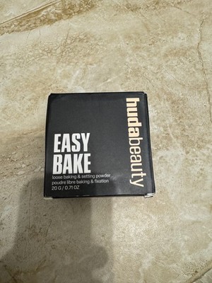 HUDA BEAUTY Easy Bake Loose Baking & Setting Powder Sugar Cookie New