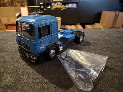CORI 1.50 MAN TRACTOR UNIT ARAL .76201 THE MODEL IS IN EXCELLENT CONDITION NEW