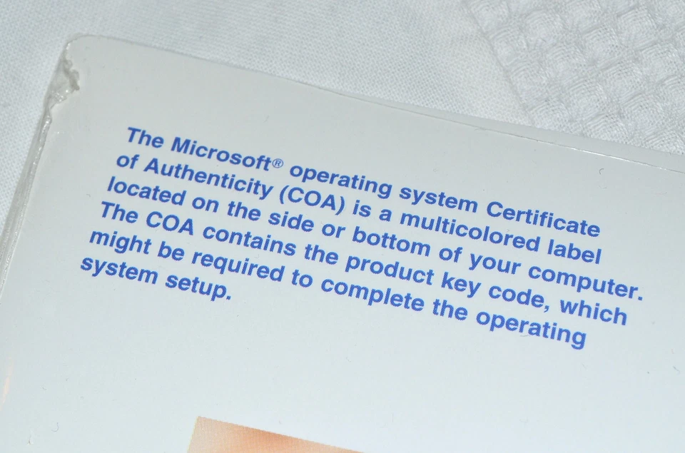 NEW MICROSOFT WINDOWS 2000 PRO W2K SP2 Sealed Dell CD Professional 01F756 w/Book - Image 4 of 4