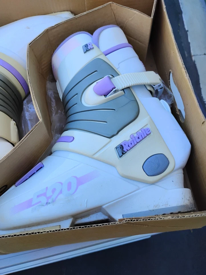 Botas de esquí Raichle 590 vintage años 90, para mujer talla 8 blancas Foto 2 de 4