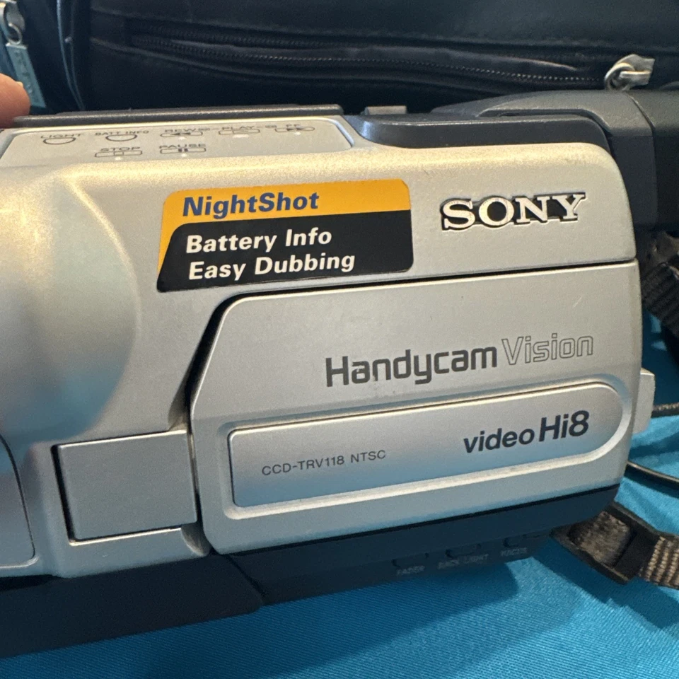 Sony Handycam CCD-TRV118 8mm Hi8 Probado Paquete de Transferencia de Video Captura Nocturna Foto 2 de 4