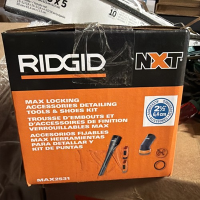 #ad RIDGID MAX 2531 2 1 2 in. Crevice Tool Dusting Brush Shop Vacuum Attachments $28.00