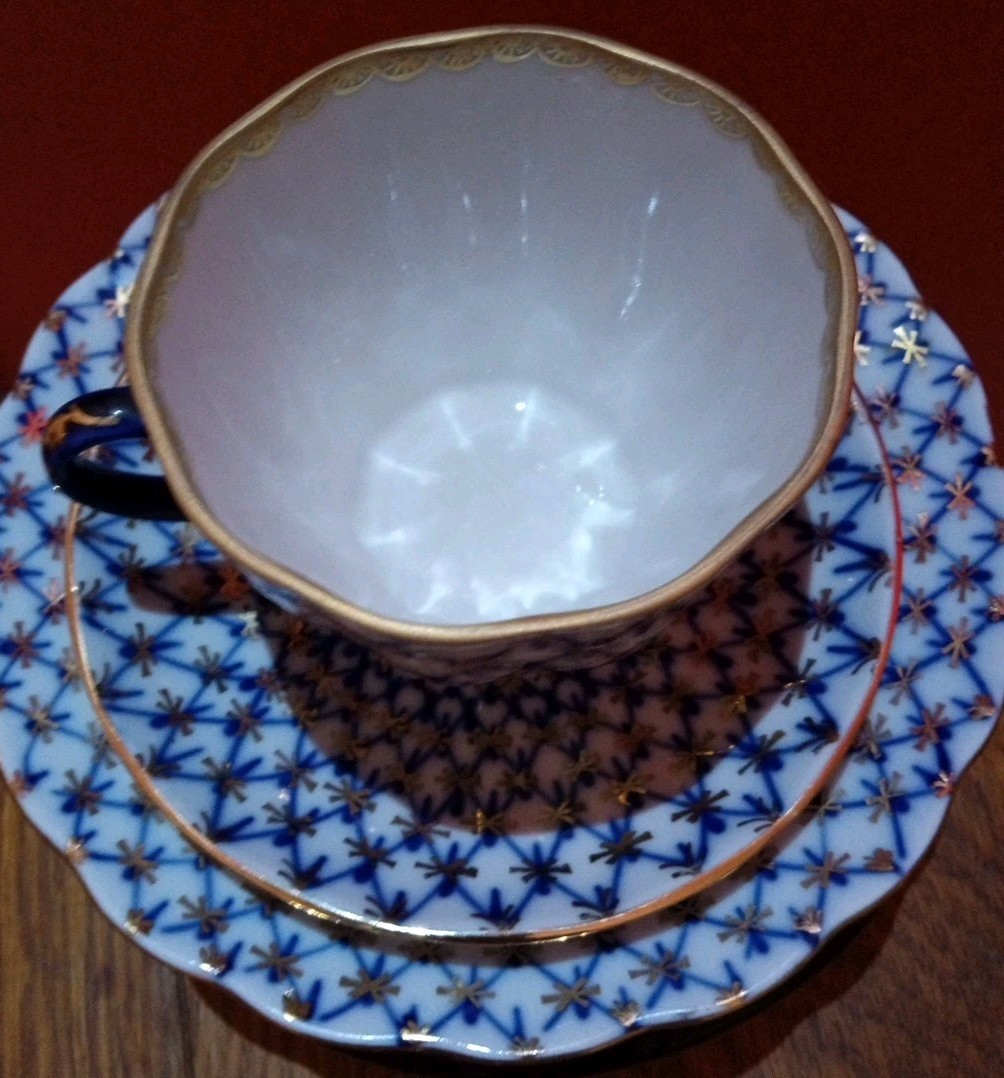 Vtg Lomonosov Russia Porcelain Cobalt Net Tulip Tea cup Saucer Dessert Plate 3pc