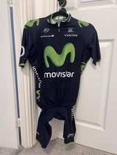 Movistar Endura Men&rsquo;s Cycling Kit Size Small - Jersey & Bib Shorts 2014 Official