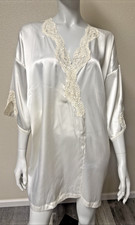 Vtg Victoria  s Secret Bridal White Satin Sequins Short Robe OS Wedding 1990s 97