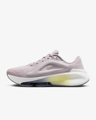 Women s Shoes Nike Versair Workout Shoes Size 11.5 New
