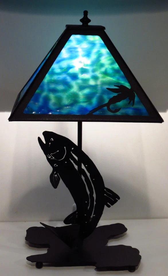 Lámpara de mesa Meyda personalizada Tiffany/luz nocturna trucha saltando 21" acero aguamarina rústica Foto 4 de 4