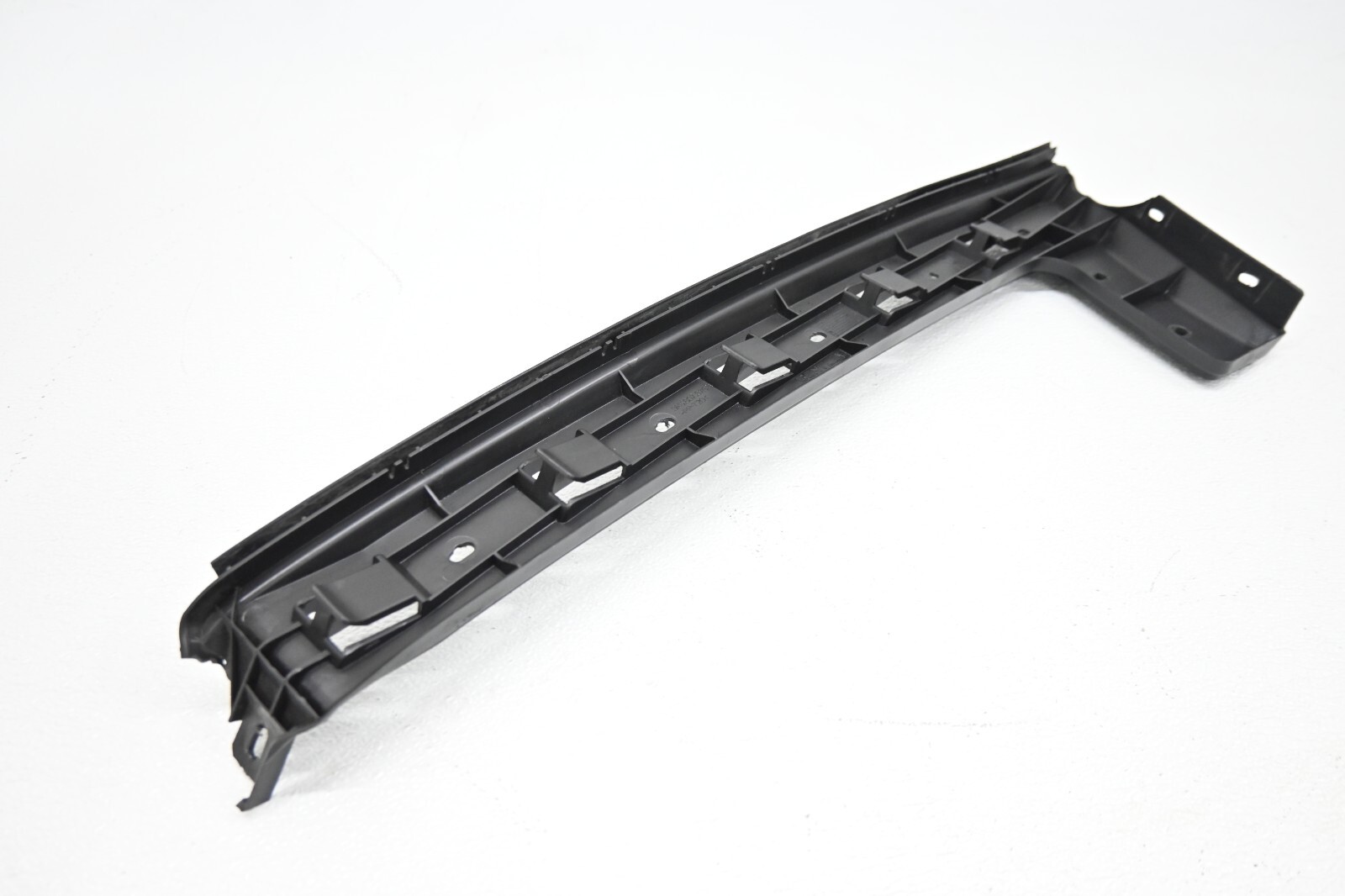 ⭐ 06-12 Bentley Continental Rear Right Bumper Guide Bracket Mount Support Oem