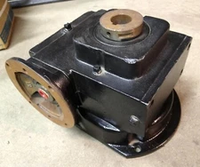 25 to 1 Ratio New Winsmith E35 MSFS Gear Motor Speed Reducer unit 90 degree 