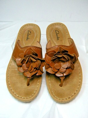 clarks ladies slippers size 6