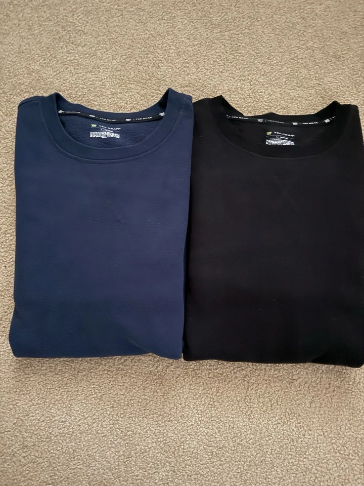 Lot of 2 - Men's Sweatshirt TekGear - Preowned - Large - Image 3 of 3