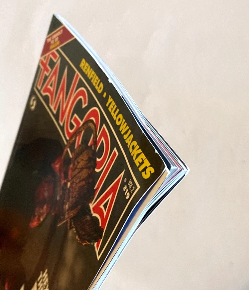 Fangoria Vol 2 # 19 April 2023 Renfield RARE VARIANT cover w/ pull out poster - Image 3 of 4