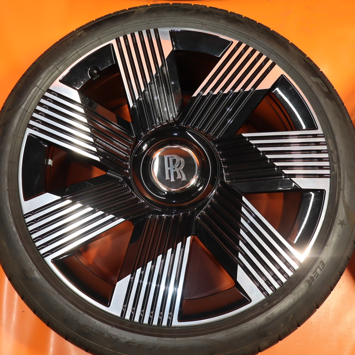 Rolls-Royce Spectre 2022-2025 Wheel