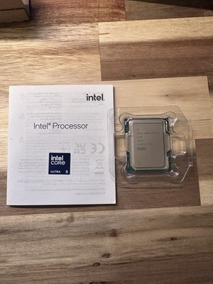 Intel Core Ultra 5 Desktop Processor 245K - 14 cores (6 P-cores + 8 E-cores)