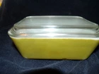 vintage pyrex green refrigerator dis # 502 "fridgie" 1 1/2 pint with lid