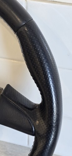GENUINE VY VZ HSV LEATHER STEERING WHEEL, CLUBSPORT, SS, MONARO, CV8, GTO, GTS - Picture 3 of 8