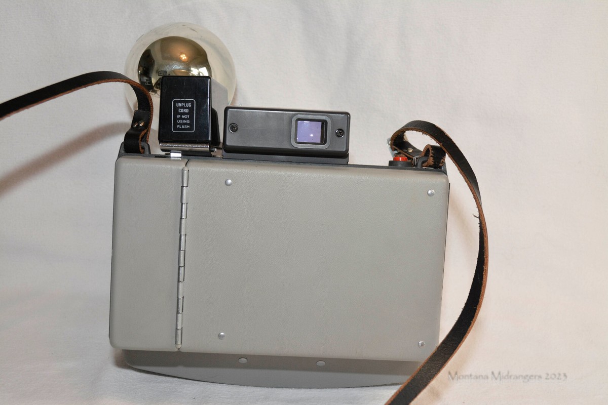 Polaroid Land Camera 215 Vintage, Fabriquée En Allemagne, Années 60, Non Testée