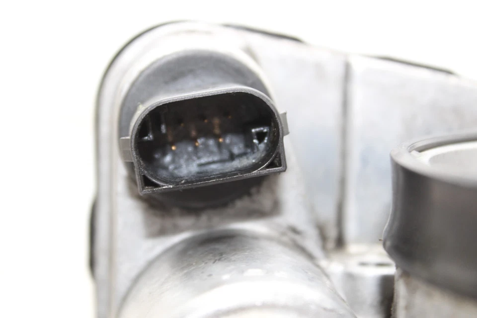 Cuerpo del acelerador BMW 540I 99-03 F1331 Foto 4 de 4