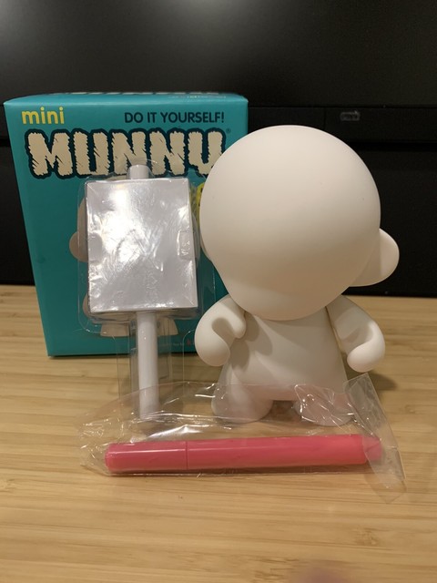 kidrobot diy
