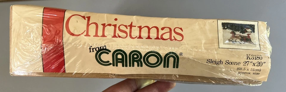 NOS Vtg 1980 Christmas from Caron SLEIGH SCENE Latch Hook Kit 20x27 K3180 - Image 4 of 4