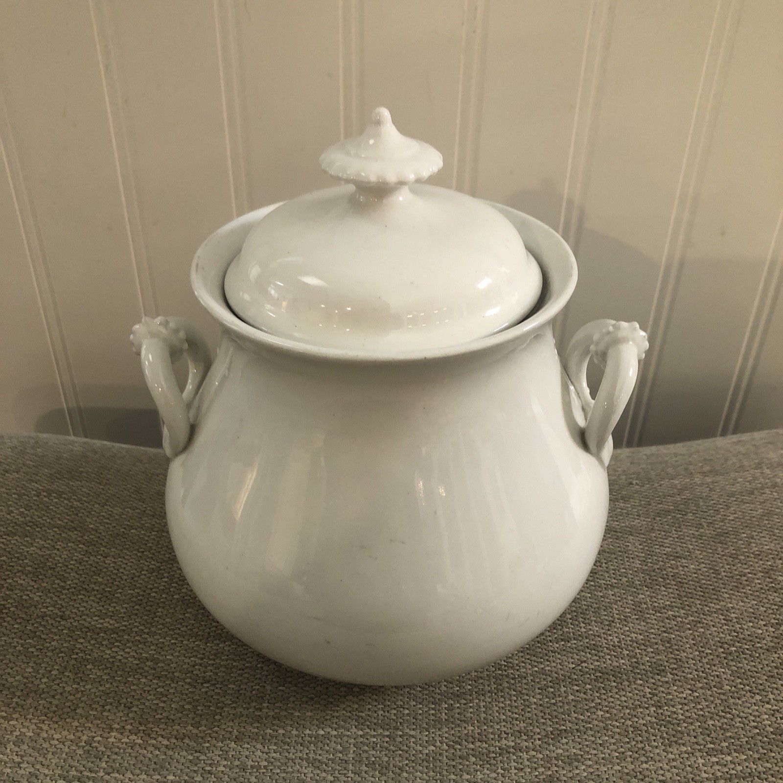 Bridgwood & Son 19th Century White Ironstone Large Covered Sugar Bowl England