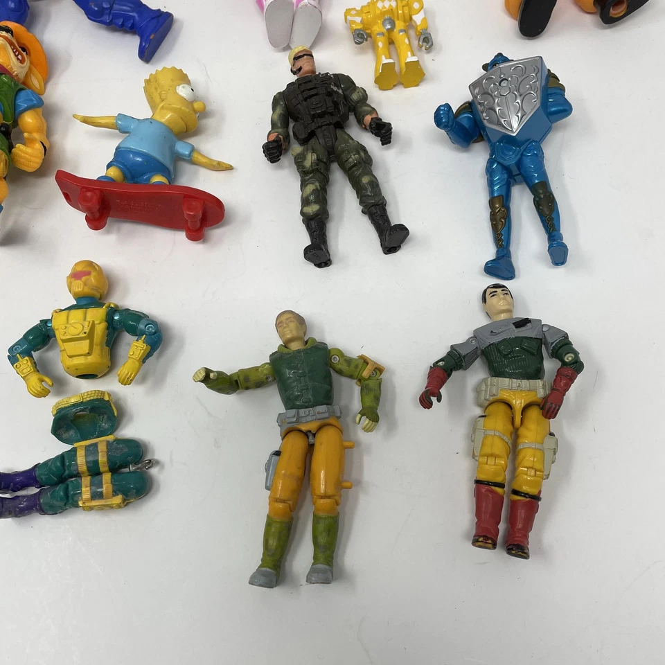 Vintage Action Figures Lot 90s Power Rangers MOTU Simpsons GI Joe Centurions 15 - Image 4 of 4
