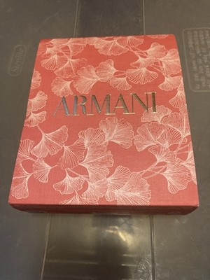 Giorgio Armani My Way Eau de Parfum   Women's Perfume Gift Set   Floral & Woody