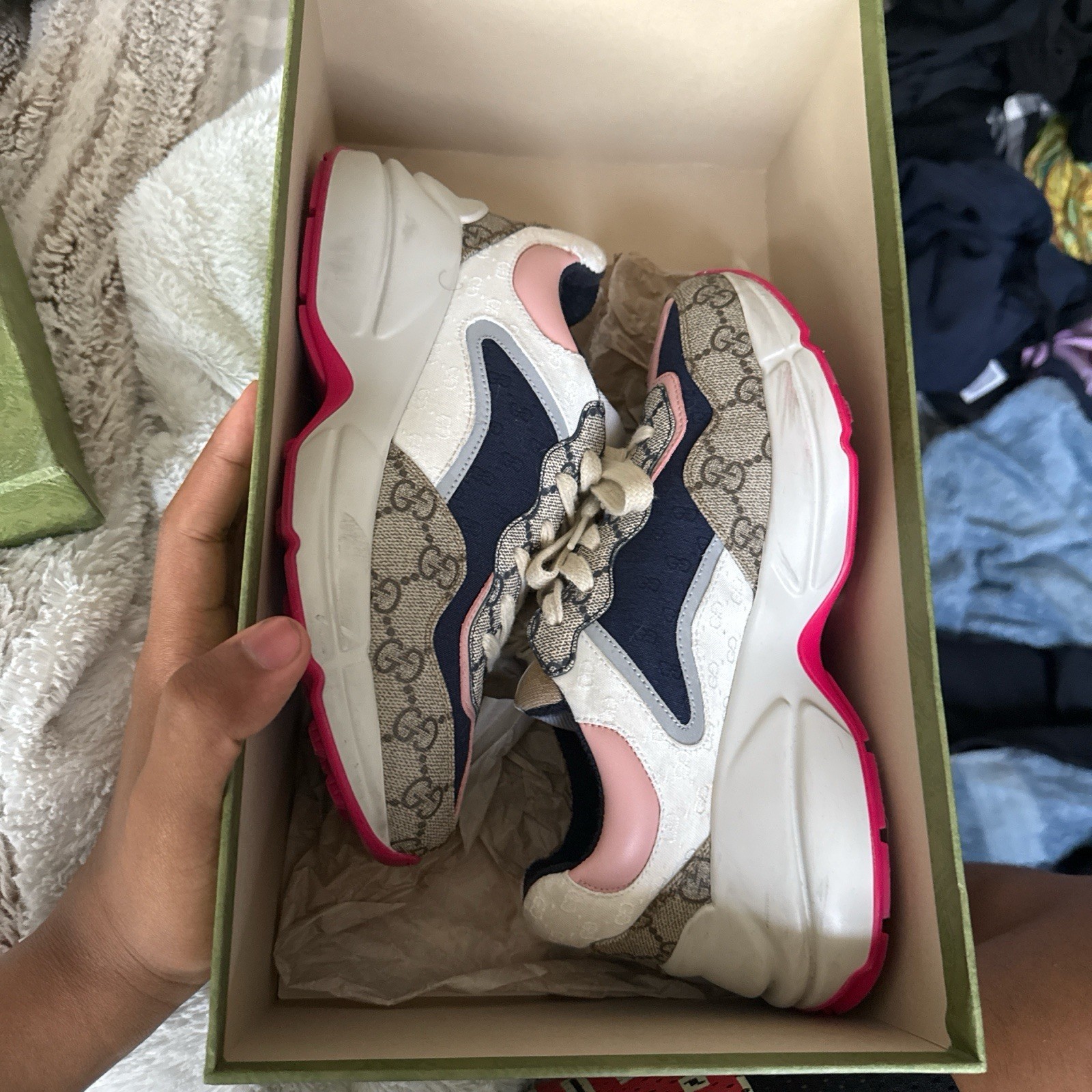 Gucci Laiton Pink Sole Sneakers Size 36 Good Preowned Condition