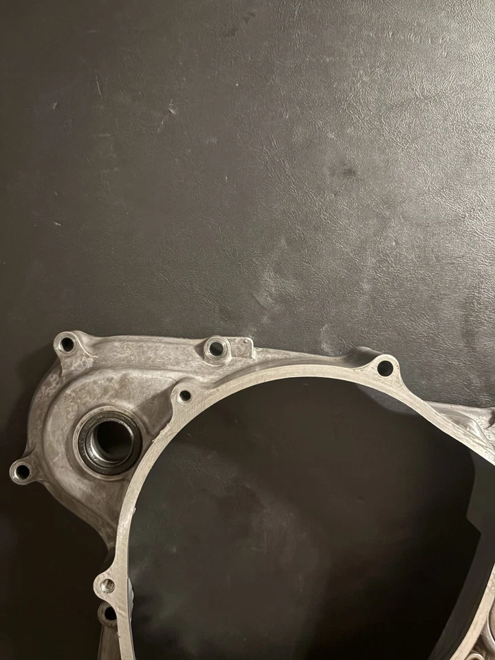 Honda CRF450R 2004 02-05 OEM CARCASA LATERAL DERECHA CUBIERTA EMBRAGUE INTERIOR 11331-MEB-770 Foto 4 de 4