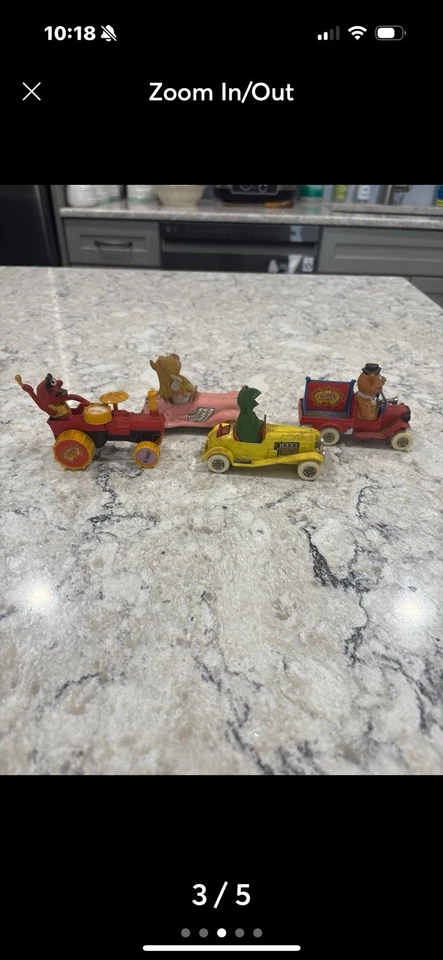 Coches deportivos Corgi Toys Miss Piggy, Kermit The Frog, Fozzy Bear y animales Foto 3 de 4