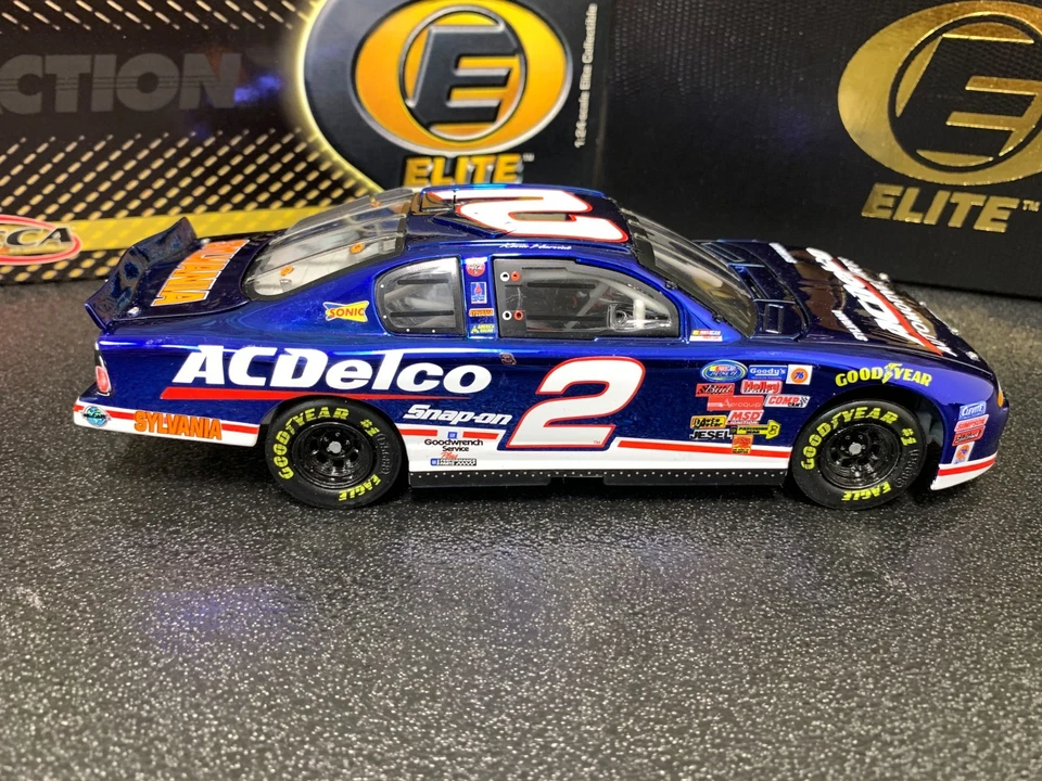 RCCA ELITE KEVIN HARVICK #29 ACDELCO 2001 MONTE CARLO COLOR CHROME 1:24 - Image 4 of 4