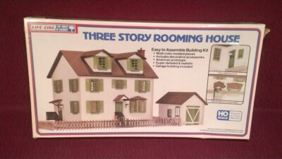 HO LIFE-LIKE BUILDING KIT #1341 THREE STORY ROOMING HOUSE - NIB SEALED