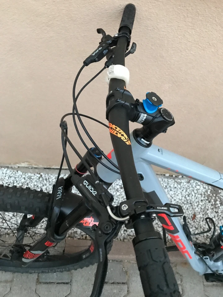 Cube Stereo 150 HPA Race 27.5+ 16 grey & flashred 22" GebrauchtSehrGuteZustand - Bild 3 von 4