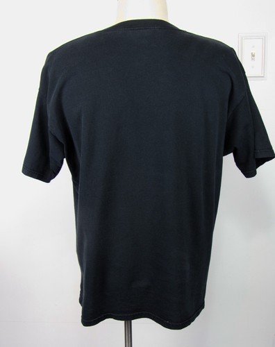 hard rock cafe, chicago mens x-large black t-shirt, vinyl logo