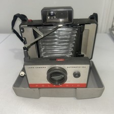 Vintage Polaroid Land Camera Automatic 104 Untested But All Buttons Click /move