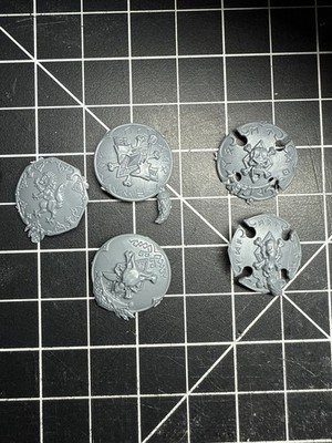1x Wulfen Thunder Shields Space Wolves Bits Warhammer 40k  Bits Space Marine