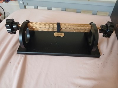 Beautiful Smocking Smocking Pleater Machine with Black Base and Gold Rollers