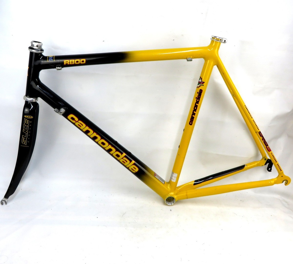 CANNONDALE R800 ROAD BIKE FRAMESET Headset Included Carbon