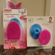 Urban Butterfly"Make Up Brush Scrubbers" 2   2"Pro Beaty Mini Exfoliating Pad"