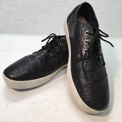 leather tennis shoes womens black